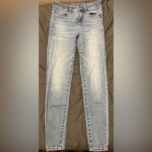 American Eagle Hi-Rise Jegging; Size 2 Short; worn but great condition